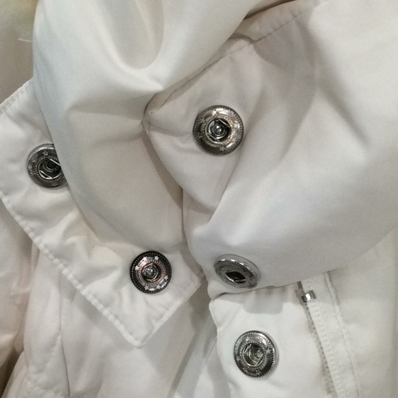 Feather Down Jacket Size L - Picture 9 of 11